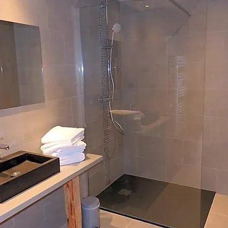 Viallet Hotel 2*